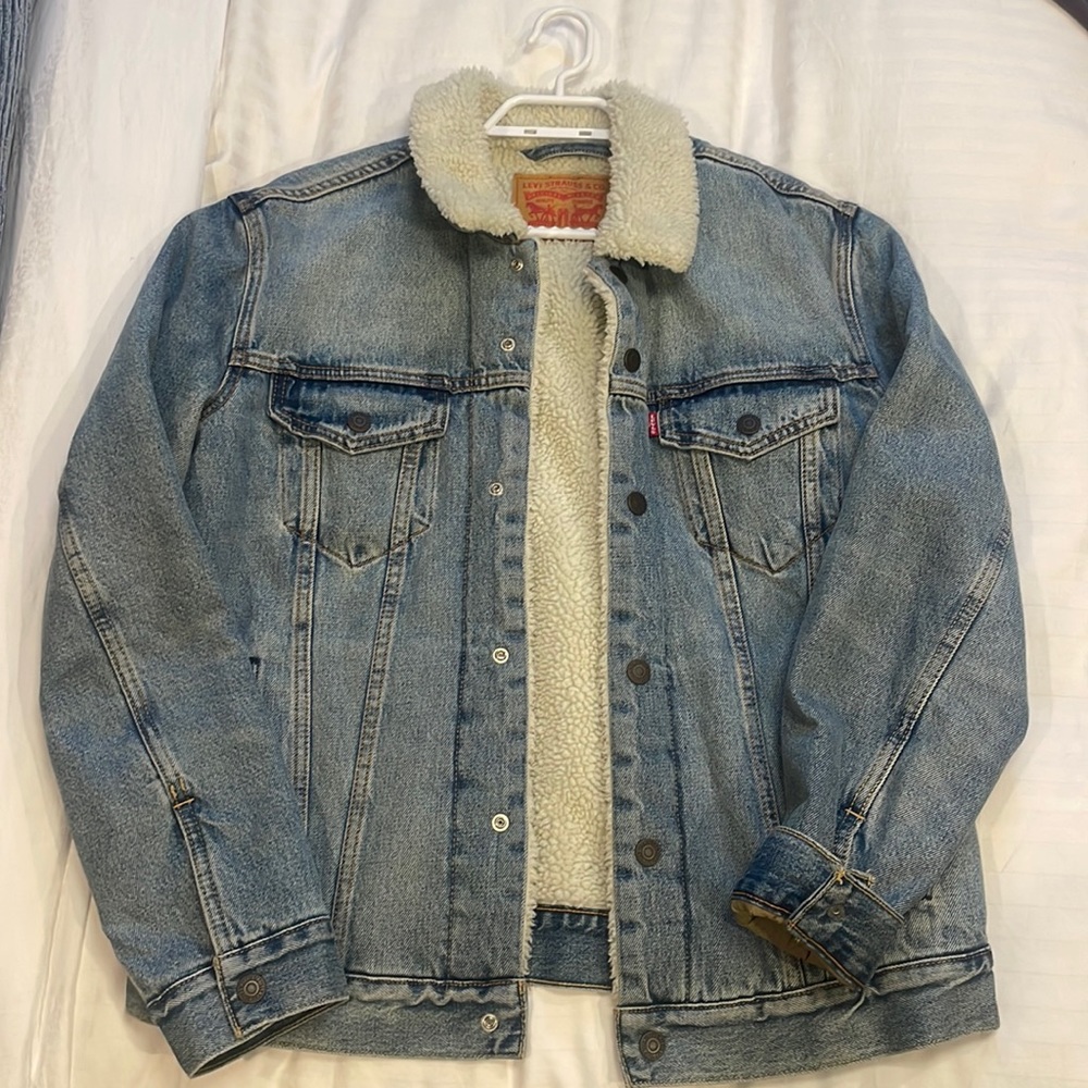 Levi’s Jean jacket with fur